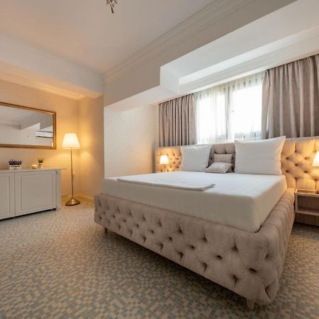 Hotel Casa Fiori Bukarest Eksteriør billede