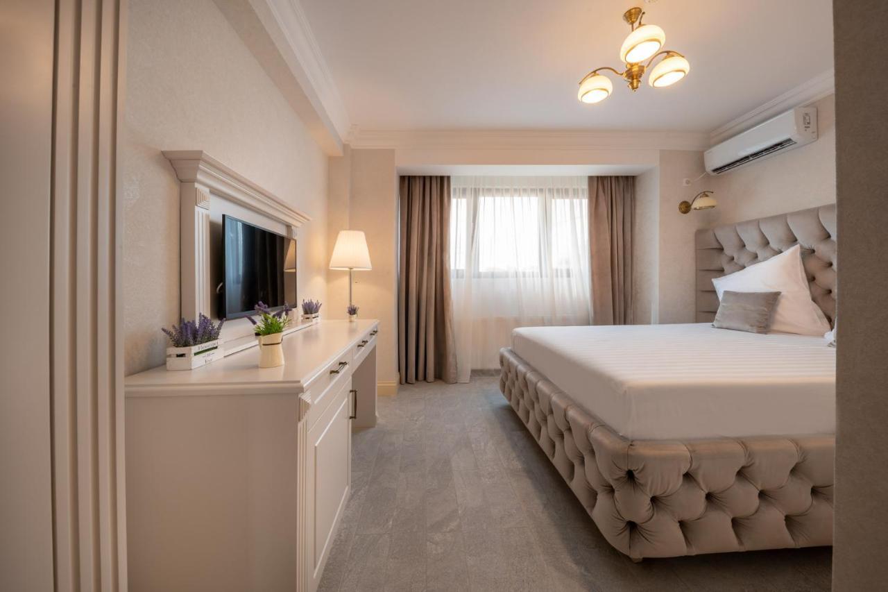 Hotel Casa Fiori Bukarest Eksteriør billede