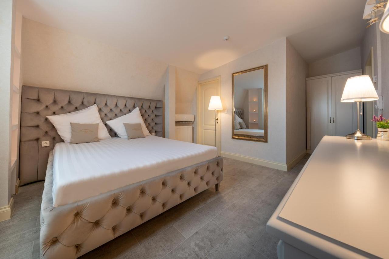 Hotel Casa Fiori Bukarest Eksteriør billede
